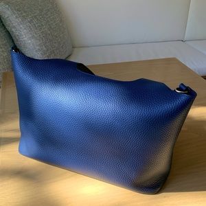 Cuyana 13 inch System Tote in limited edition Navy/Stone color combination.